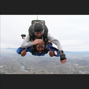 Meet your Posher, Earlington